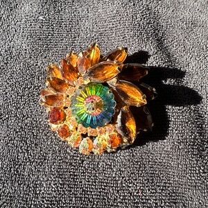 1950’s Rhinestone Brooch